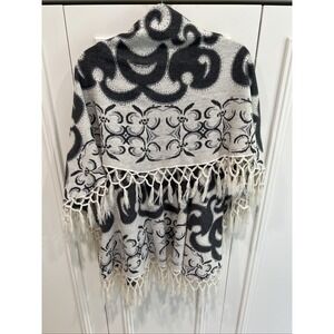 Coco + Carmen Fringe Cardigan Gray & Cream Bohemian Western Festival No Size